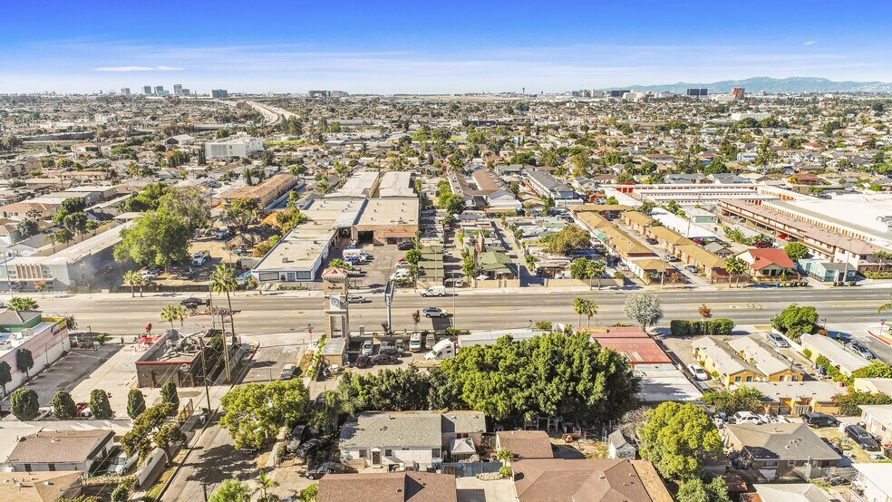 More Photos Of 10929 S Prairie Ave, Inglewood Warehouse For Lease