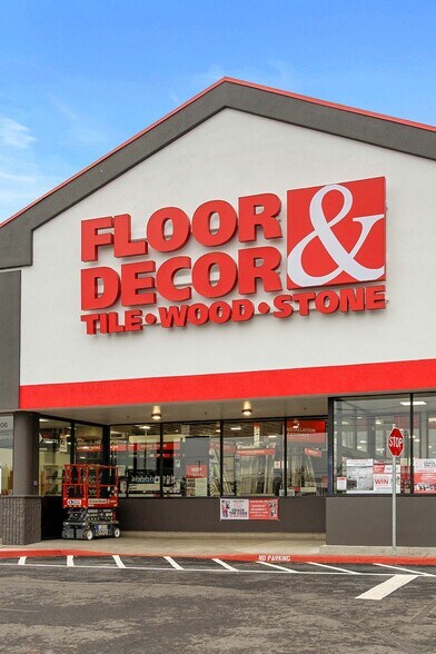 More Photos Of 11608 NE 76th St, Vancouver Storefront For Sale