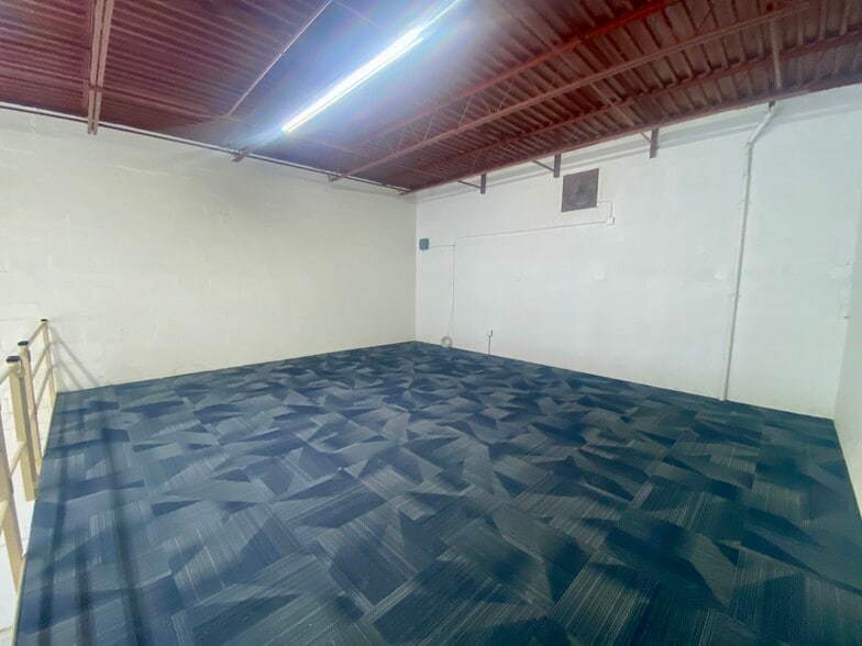 More Photos Of 1851 SW 2nd St, Fort Lauderdale Warehouse For Sale