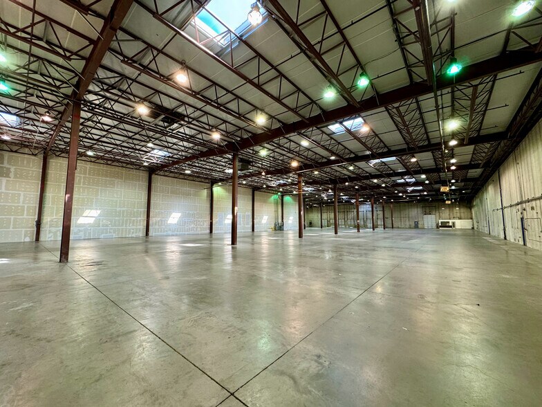 More Photos Of 1701-1899 S Academy Blvd, Colorado Springs Unknown For Lease