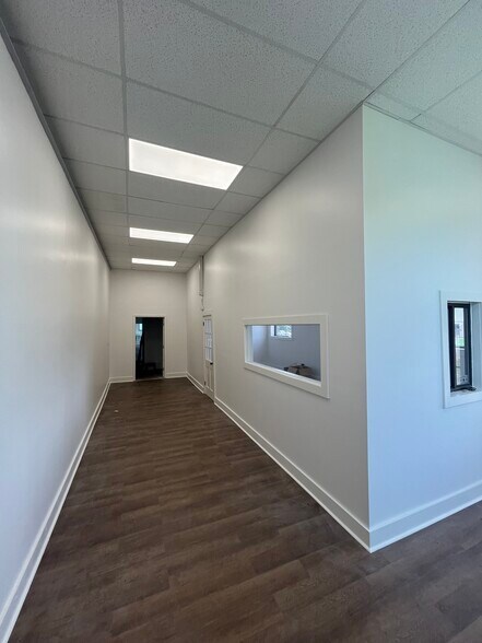 More Photos Of 404 E Long Ave, Gastonia Warehouse For Lease