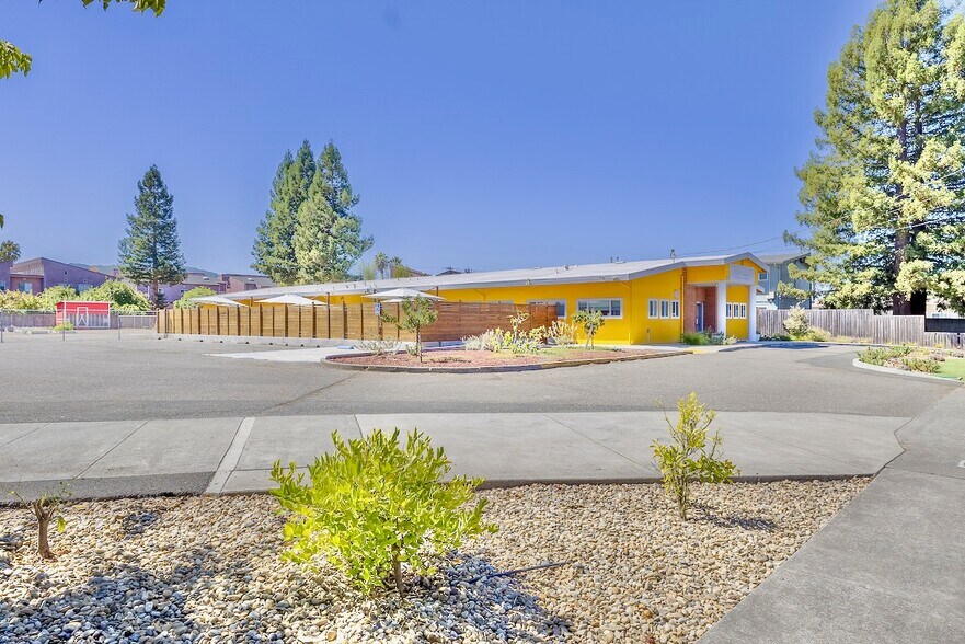 More Photos Of 4044 Mayette Ave, Santa Rosa Schools For Sale