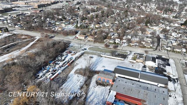 More Photos Of 2122 E Hemphill Rd, Burton Warehouse For Sale