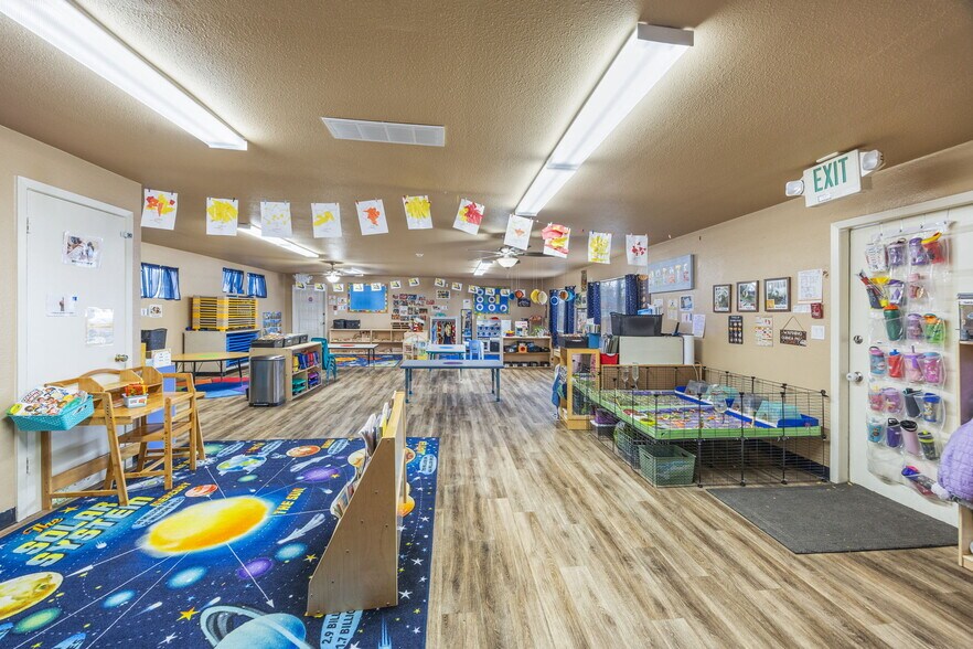 More Photos Of 457 Casazza Dr, Reno Daycare Center For Sale