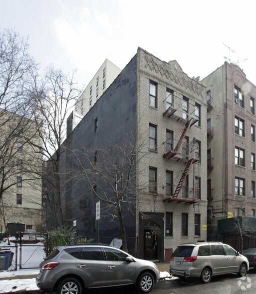 More Photos Of 1780 Walton, Bronx Apartments For Sale