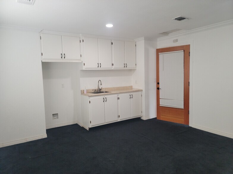 More Photos Of 4130-4136 Grass Valley Hwy, Auburn Office Residential For Lease