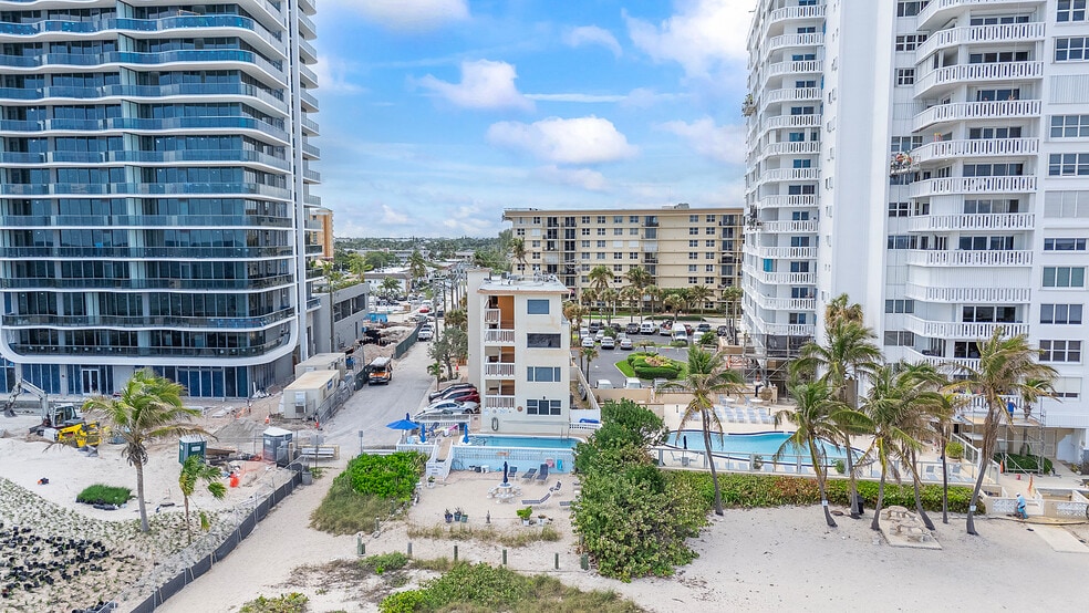 More Photos Of 3401 NE 10th St, Pompano Beach Hotel For Sale