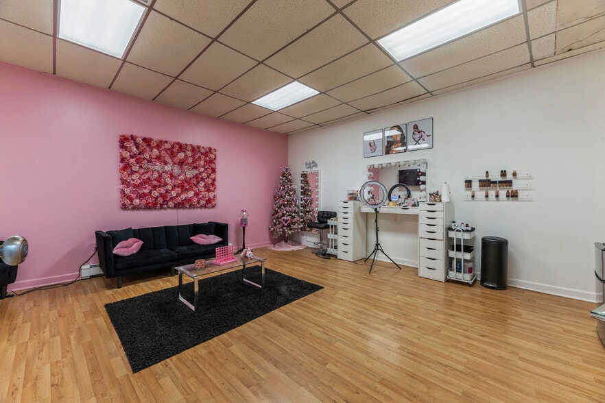 More Photos Of 37 Station Dr, Princeton Junction Office For Sale