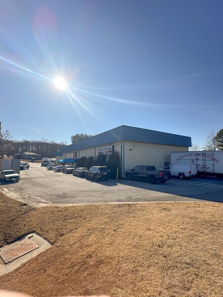 More Photos Of 1445 Pilgrim Mill Rd, Cumming Industrial For Sale
