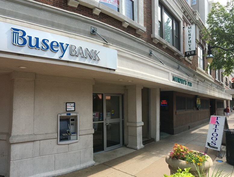 More Photos Of 602 E Green St, Champaign Storefront Retail Office For Lease