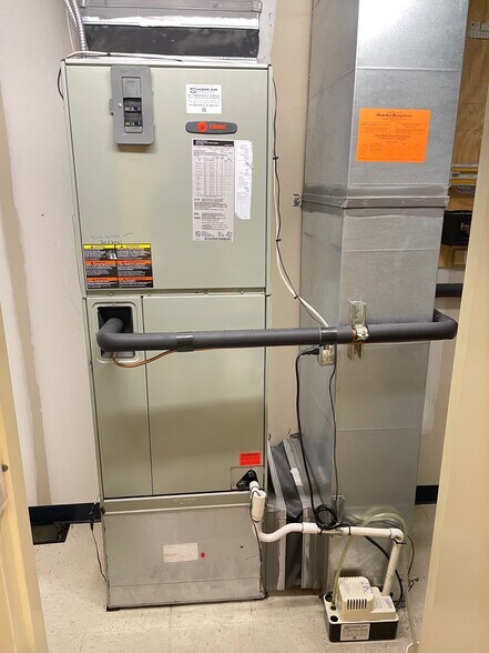 More Photos Of 804 Pershing Dr, Silver Spring Medical For Sale