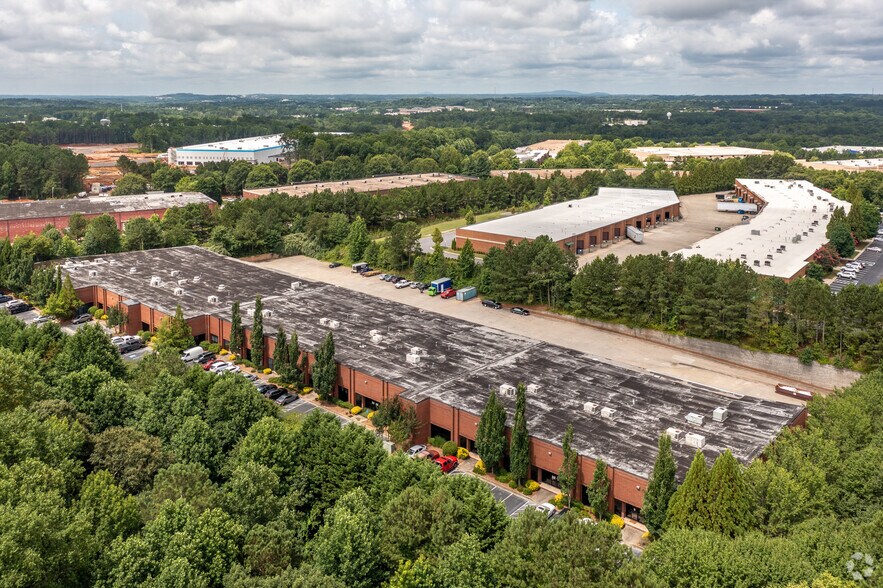 More Photos Of 5950 Shiloh Rd E, Alpharetta Warehouse For Lease
