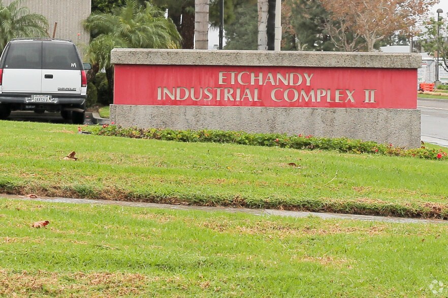 More Photos Of 1961 E Miraloma Ave, Placentia Unknown For Lease