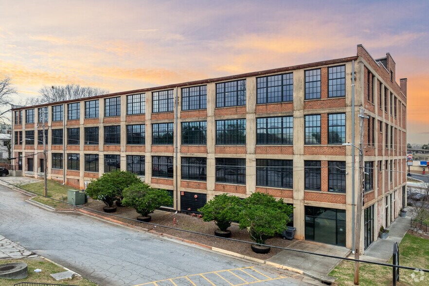 More Photos Of 1513 E Cleveland Ave, East Point Unknown For Sale