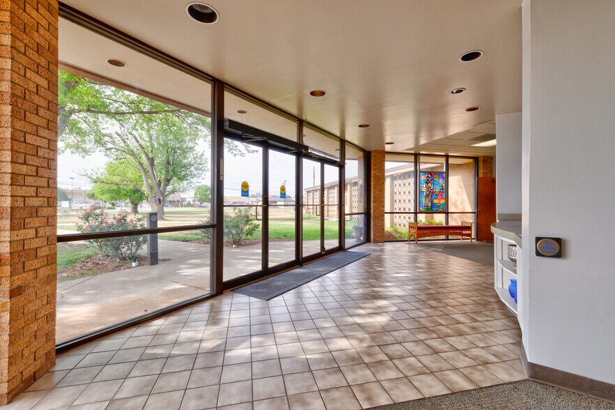 More Photos Of 4515 S 14th St, Abilene Religious Facility For Sale