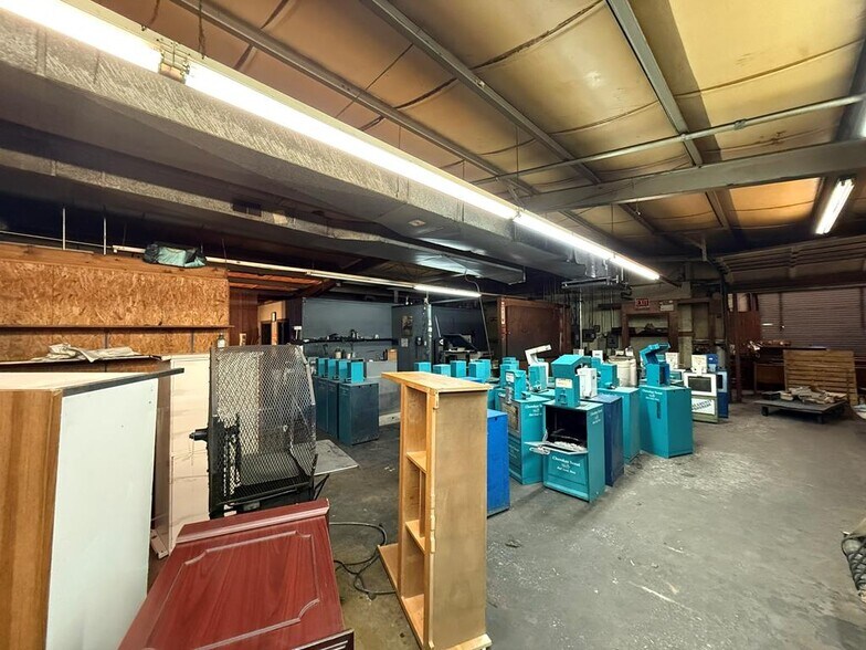 More Photos Of , Murphy Unknown For Sale