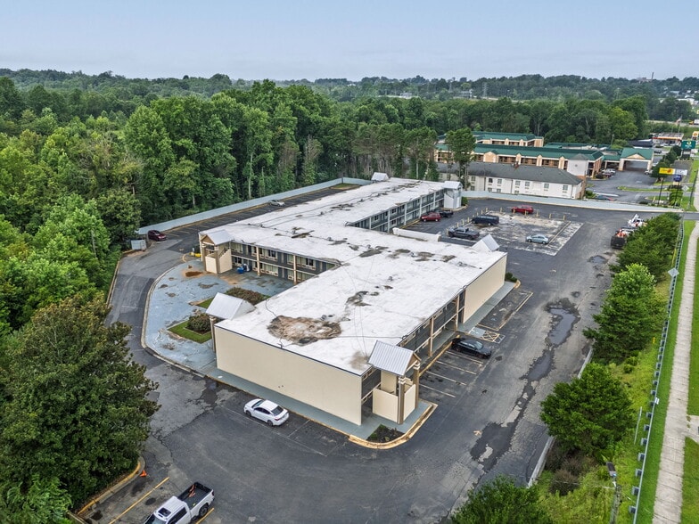 More Photos Of 2402 S Sterling St, Morganton Hotel For Sale