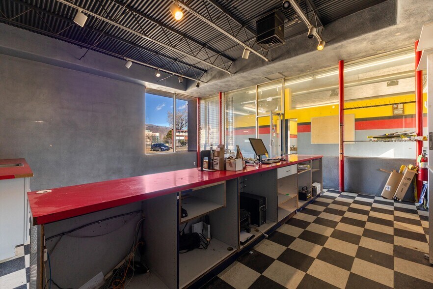 More Photos Of 2155 Trinity Dr, Los Alamos Industrial For Sale