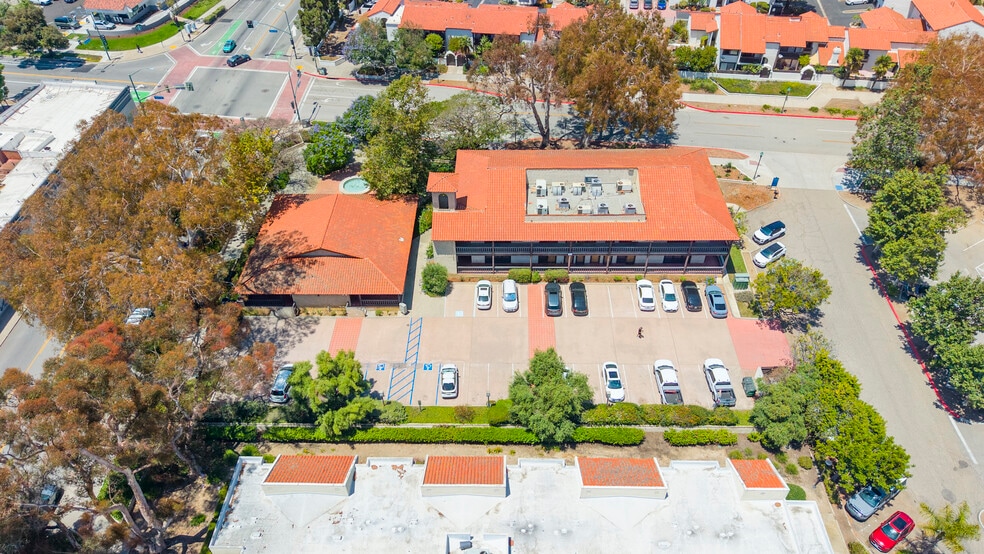 More Photos Of 24 E Main St, Ventura Office For Sale