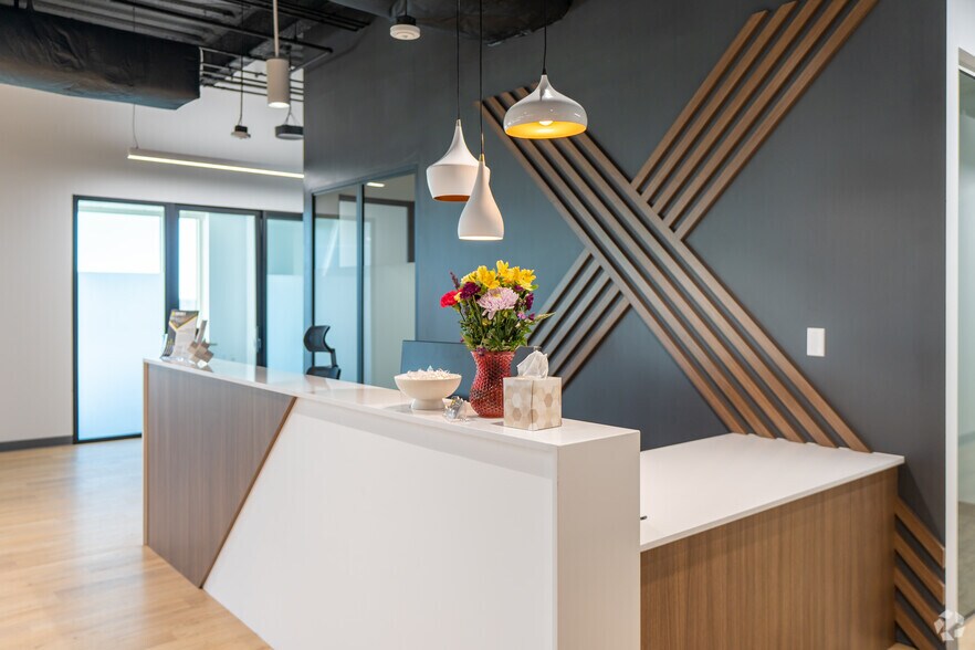 More Photos Of 3031 N Rocky Point Dr W, Tampa Coworking Space