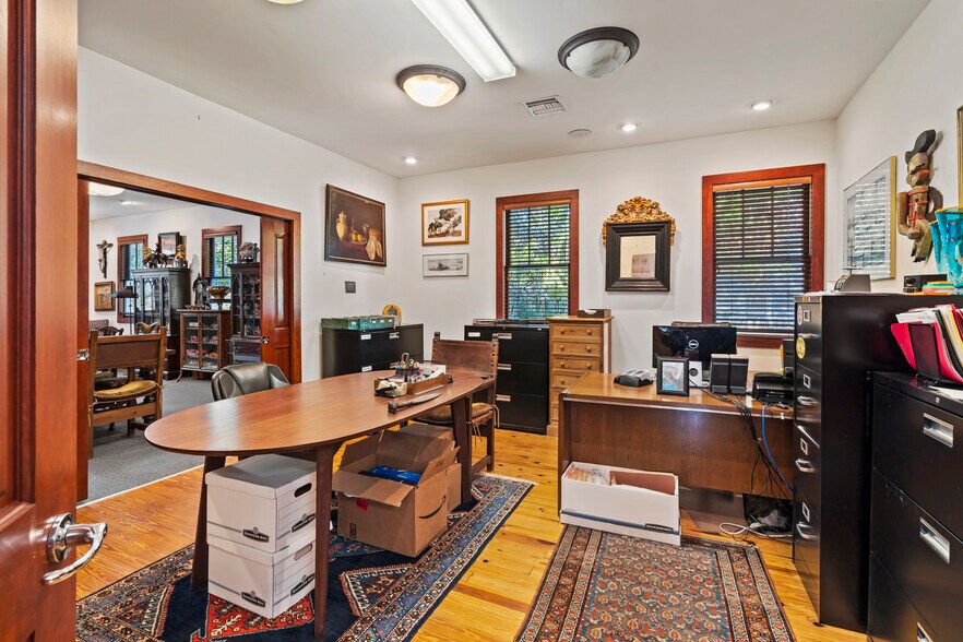 More Photos Of 19 Riberia St, Saint Augustine Office For Sale