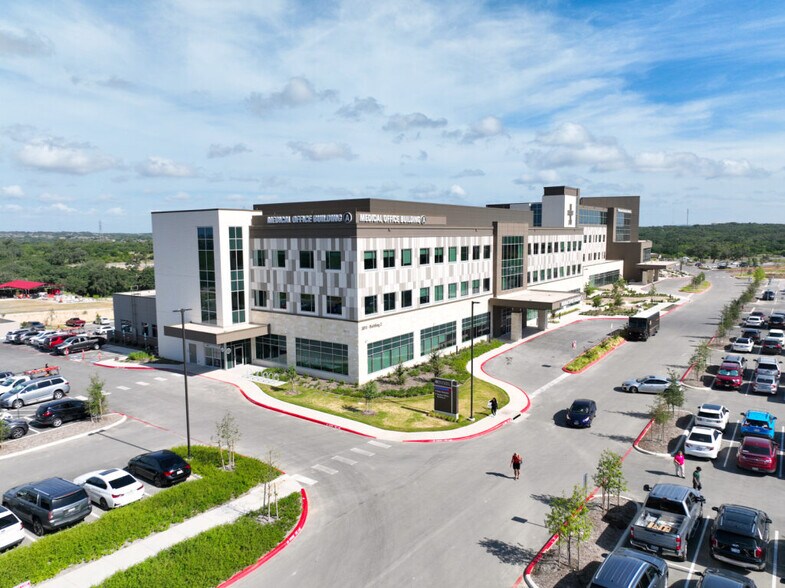 More Photos Of 3011 W Loop 1604 N, San Antonio Medical For Lease