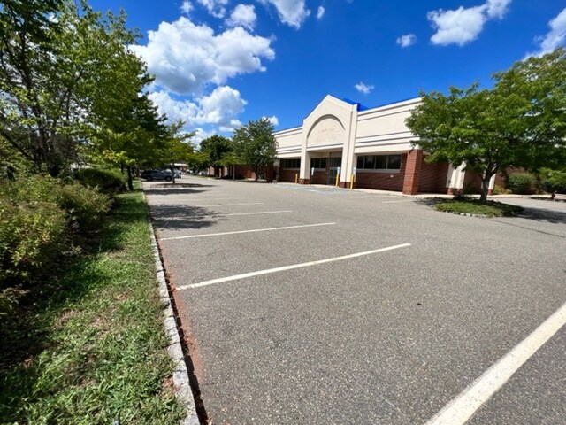 More Photos Of 78 Church St, Flemington General Retail For Sale