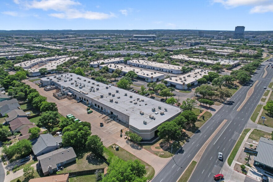 More Photos Of 2111 Braker Ln, Austin Unknown For Lease