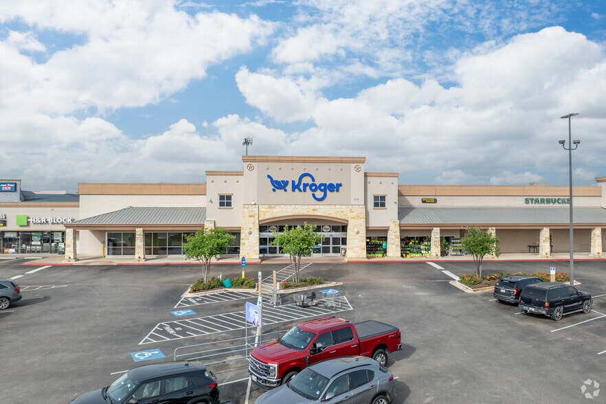 More Photos Of 3400-3410 Gulf Freeway, Dickinson Unknown For Lease
