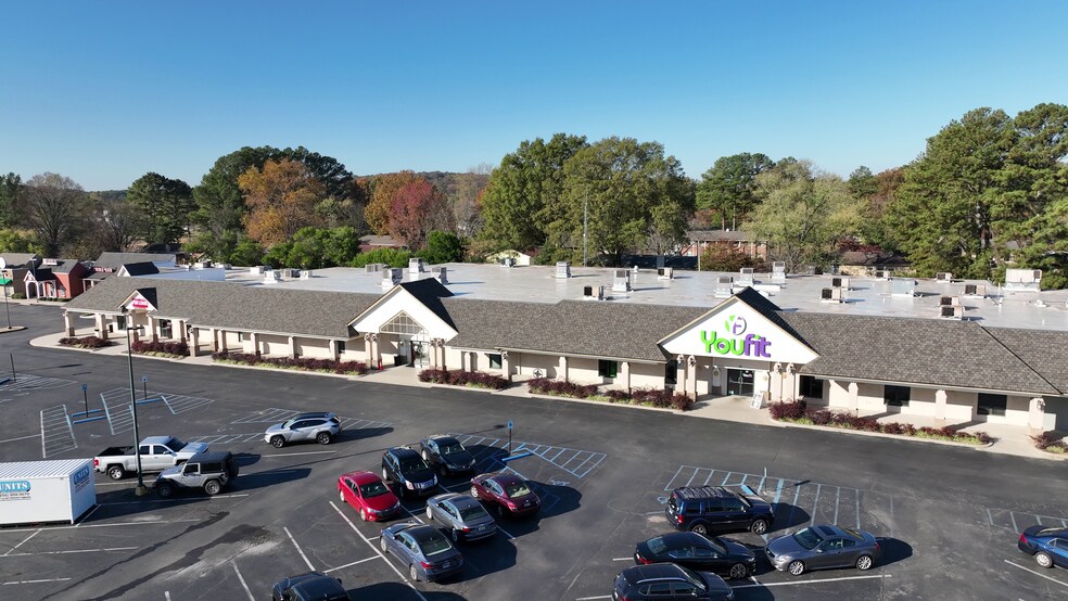 More Photos Of 7900 Bailey Cove Rd SE, Huntsville Unknown For Lease