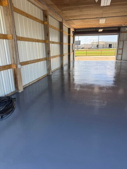 More Photos Of 131 Cora St, Freeport Warehouse For Sale