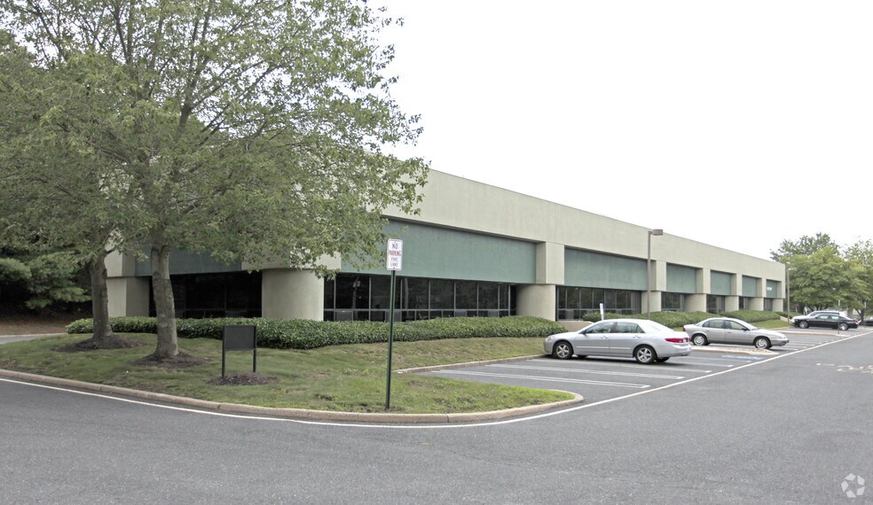 More Photos Of 1433 State Route 34, Wall Township Flex For Lease