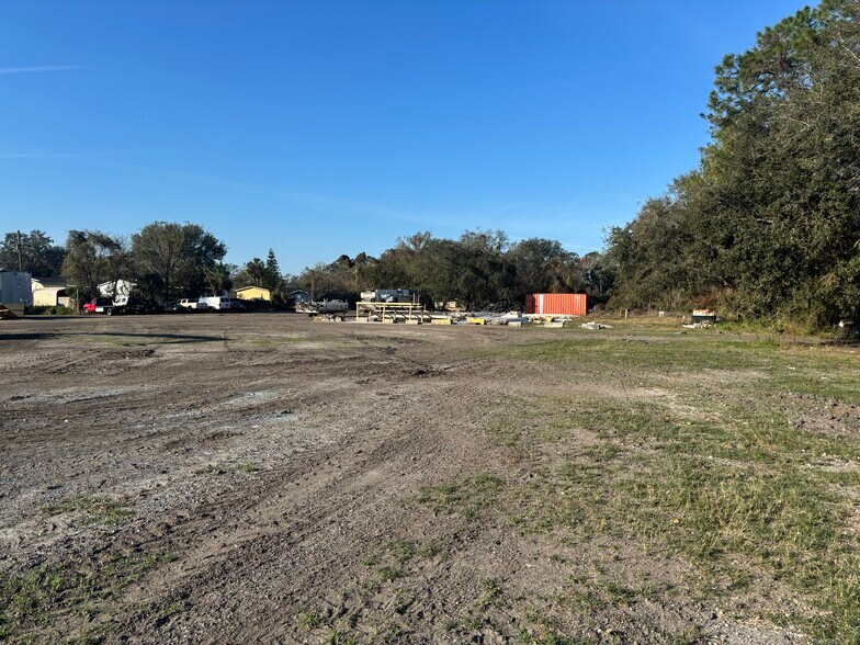 More Photos Of 4306 Highway 574, Plant City Land For Lease
