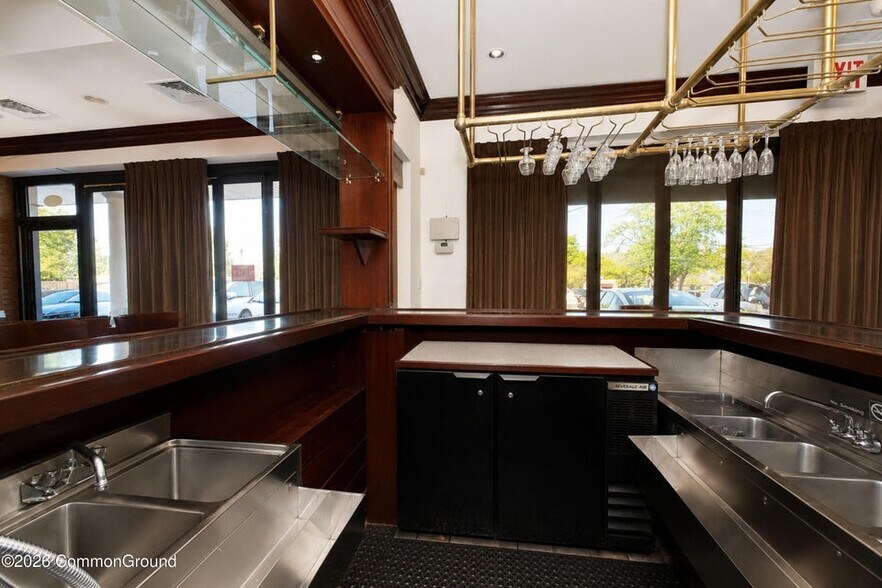 More Photos Of 24 Jefferson Blvd, Staten Island General Retail For Lease
