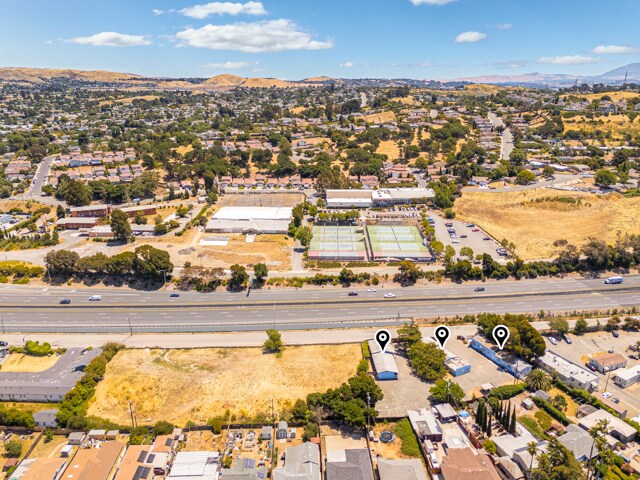 More Photos Of 121 Lincoln Rd W, Vallejo Apartments For Sale