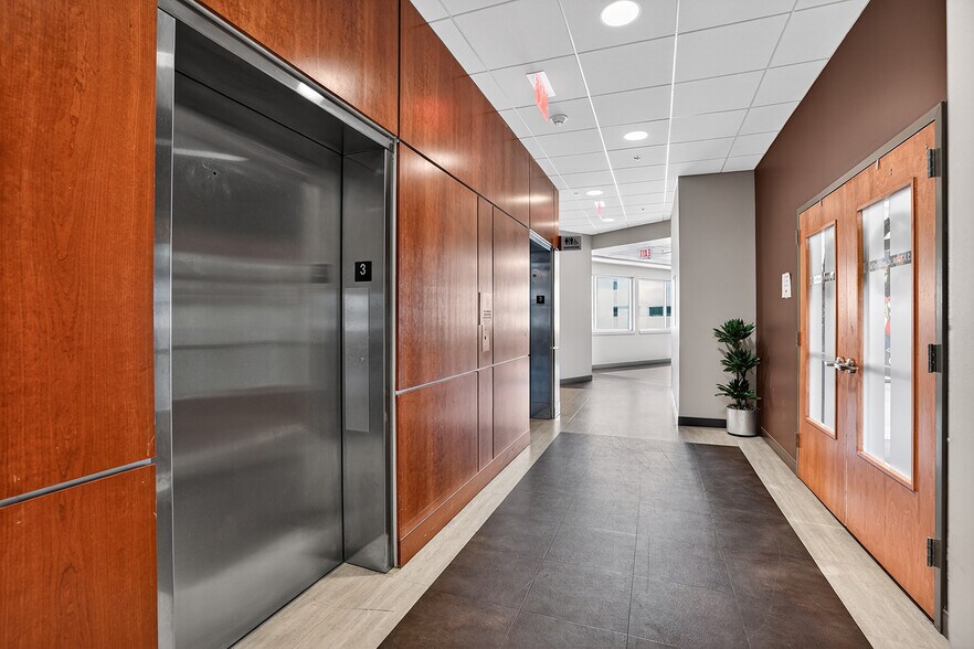 More Photos Of 2728 10th Ave S, Birmingham Medical For Lease