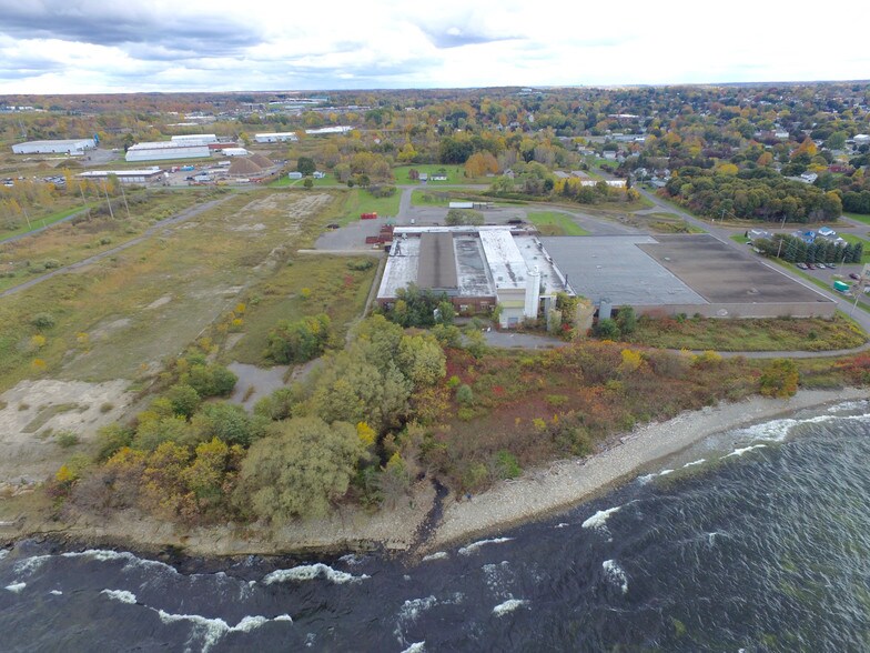 More Photos Of 91 Michell St, Oswego Warehouse For Sale