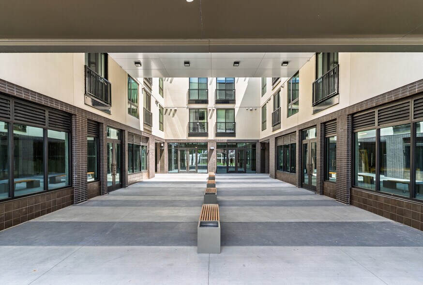 More Photos Of 348-376 NE Auburn Ave, Atlanta Apartments For Lease