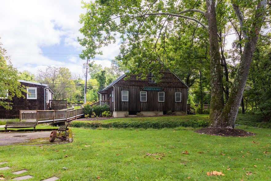 More Photos Of 2201 Old Court Rd, Brooklandville Office For Lease