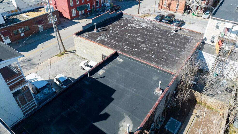 More Photos Of 665-667 W Market St, York Storefront Retail Residential For Sale