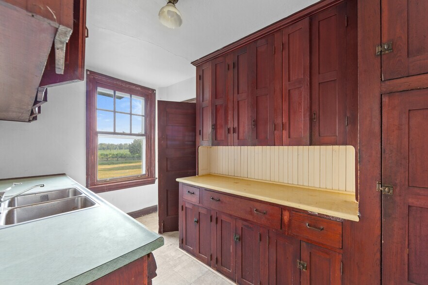 More Photos Of 27058 Mount Pleasant Rd, Columbus Winery Vineyard For Sale