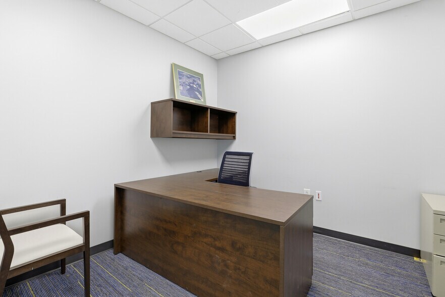 More Photos Of 2780 Jetport Rd, Kinston Office For Lease