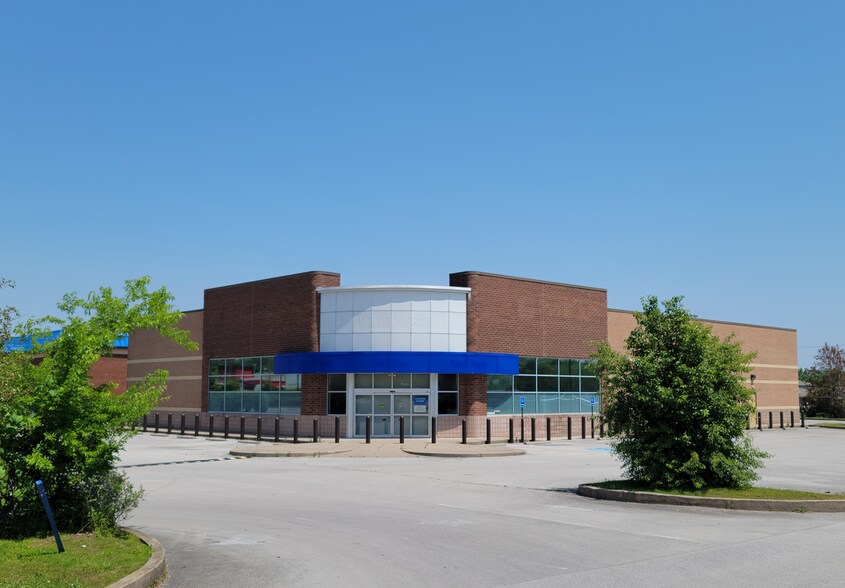 More Photos Of 2626 Fort Campbell Blvd, Hopkinsville Drugstore For Sale