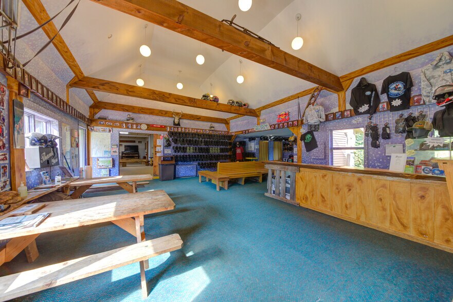More Photos Of 170 Vermont Route 100, Bridgewater Corners Sports And Entertainment For Sale