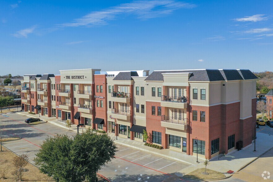More Photos Of 120 Main St, Highland Village Apartments For Lease