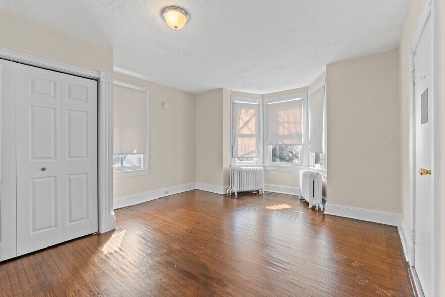 More Photos Of 3941 Lowndes Ave, Baltimore Multifamily For Sale