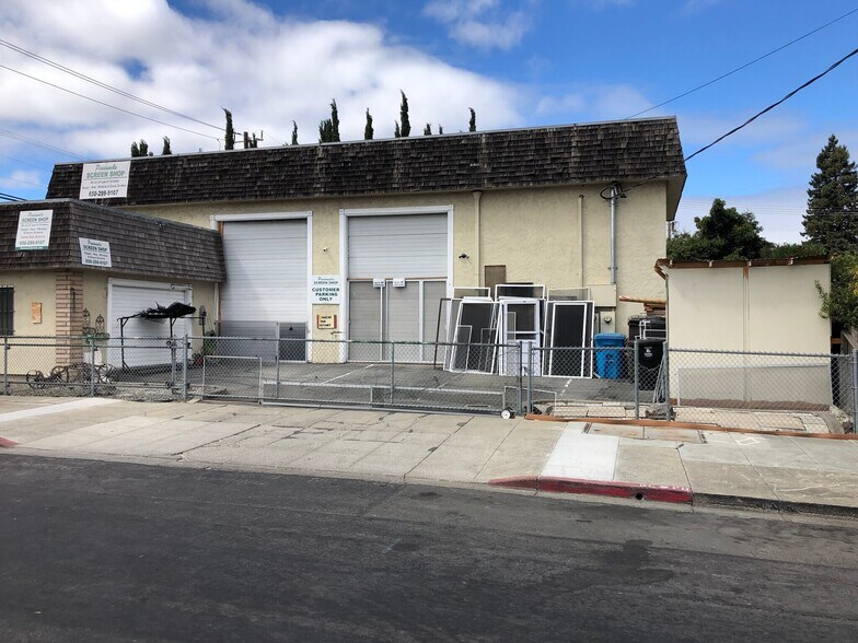 More Photos Of 2127 Middlefield Rd, Redwood City Industrial For Sale