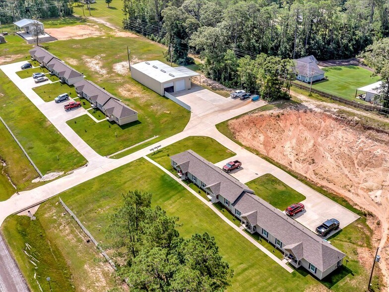 Primary Photo Of 3205 Sam Rayburn, Brookeland Apartments For Sale