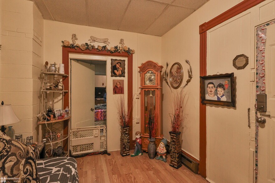 More Photos Of 424 N 6th St, Allentown Multifamily For Sale