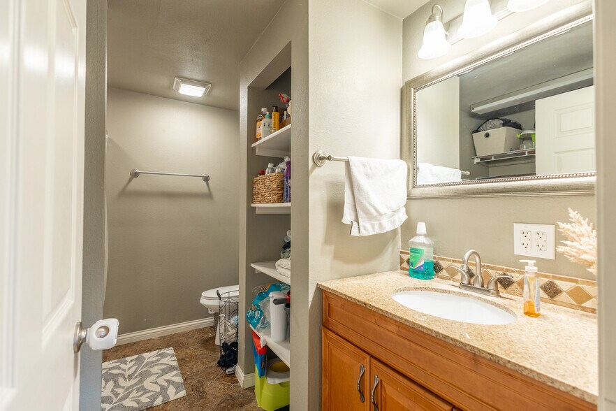 More Photos Of 701 I St, Bedford Warehouse For Sale